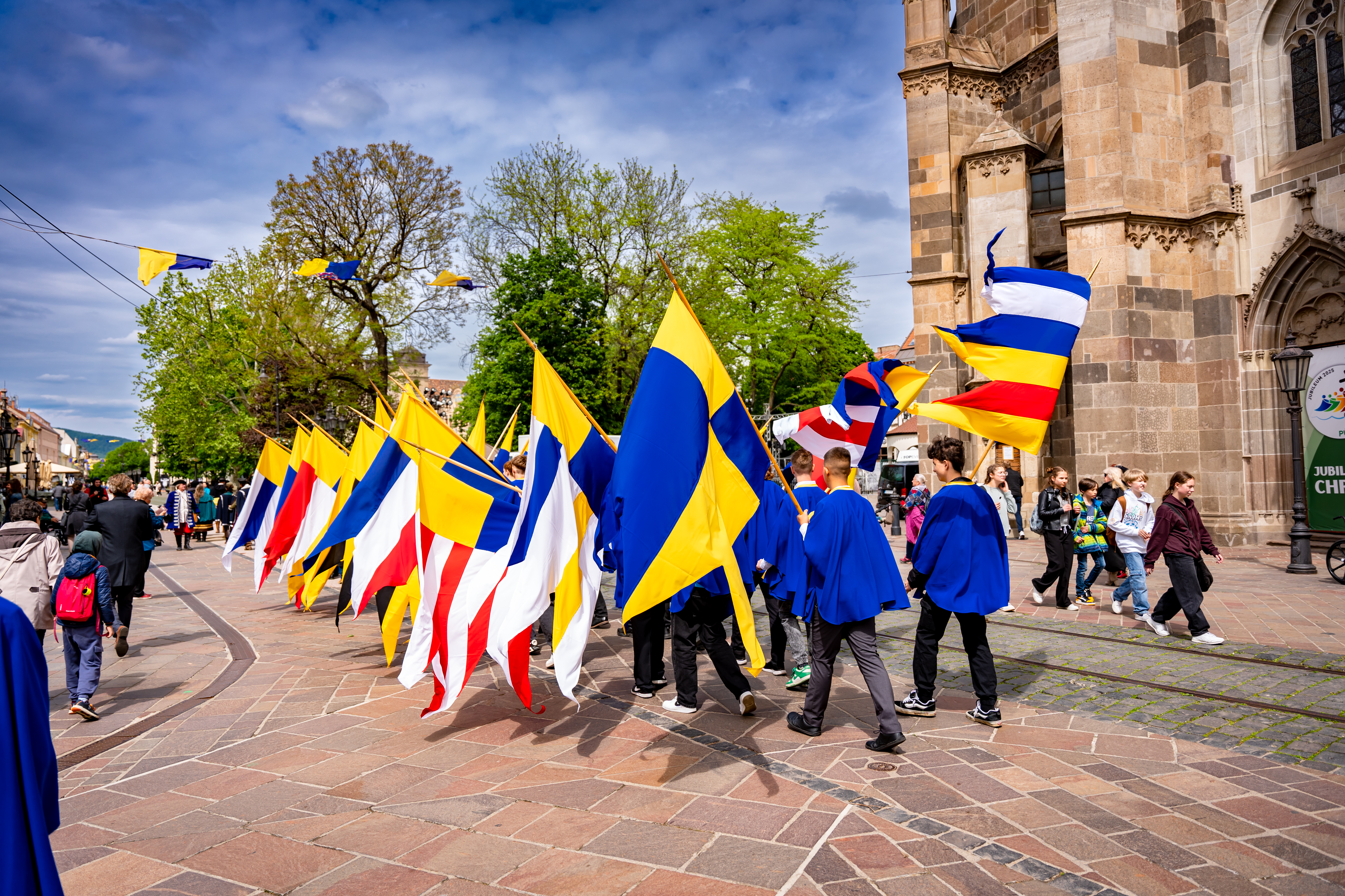 Slavnostny sprievod rytierov Hlavnou ulicou-29